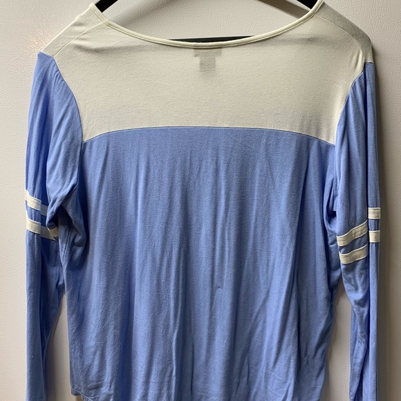 Jersey type shirt with lace up - Picture 3 of 3